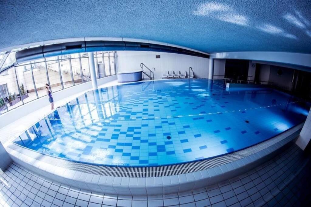Premium Apartment For Old Town & Jewish Quarter - Balcony Plus Pool Onsite Краков Экстерьер фото
